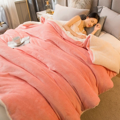 Wool Throw Blanket – Double-Sided Warm Winter Bedspread for Queen Beds & Camping
