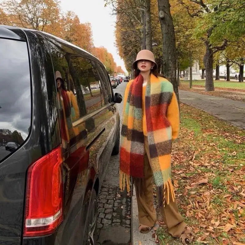 Plush Cashmere Winter Scarf: Luxurious Women's Shawl & Wrap with Long Tassel - Elegant Pashmina Neckerchief for Extra Warmth