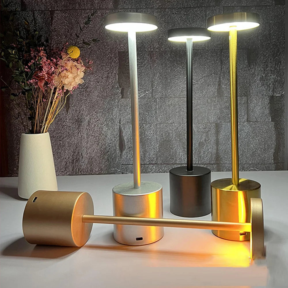 Classic USB Rechargeable Table Lamp – Stepless Dimming Touch Desk Lamp with 3 Colors for Bedside, Hotel & Bar Decoration