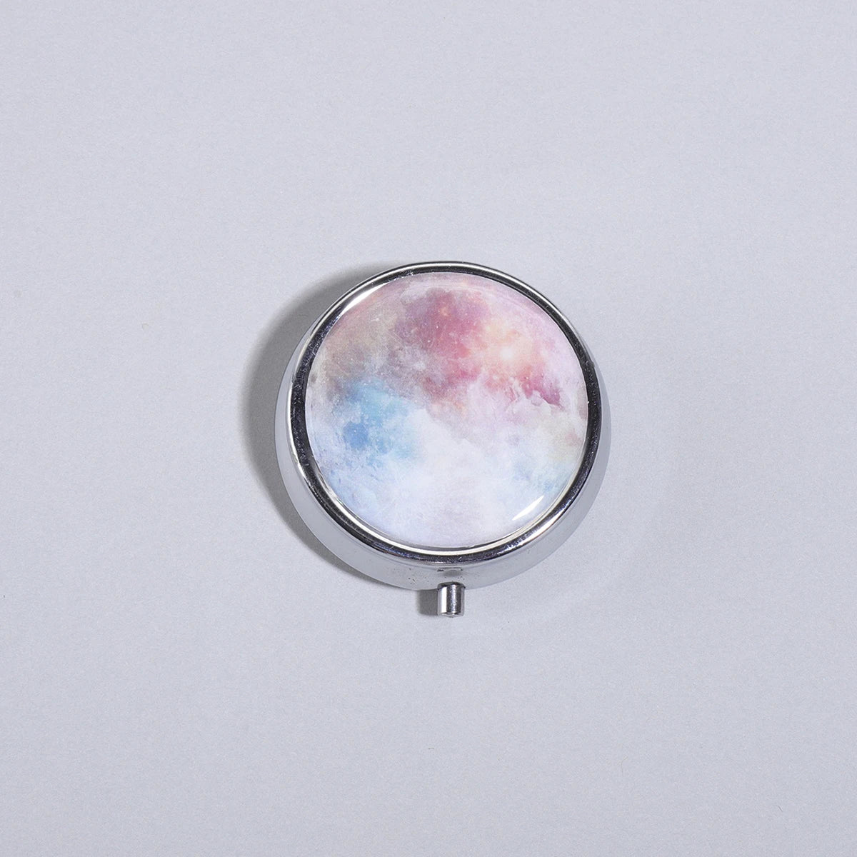 3-Compartment Stainless Steel Pill Box - Round Floral Medicine Organizer, Portable Capsule Case with Dividers