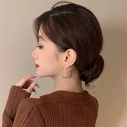 925 Silver Geometric Oval Hoop Earrings for Women – Simple Design Wedding & Party Jewelry (EH2008)