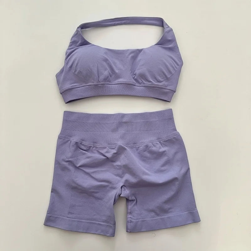 2PCS Seamless Yoga Workout Set – Scrunch Shorts & Halter Sports Bra Gym Fitness Outfit