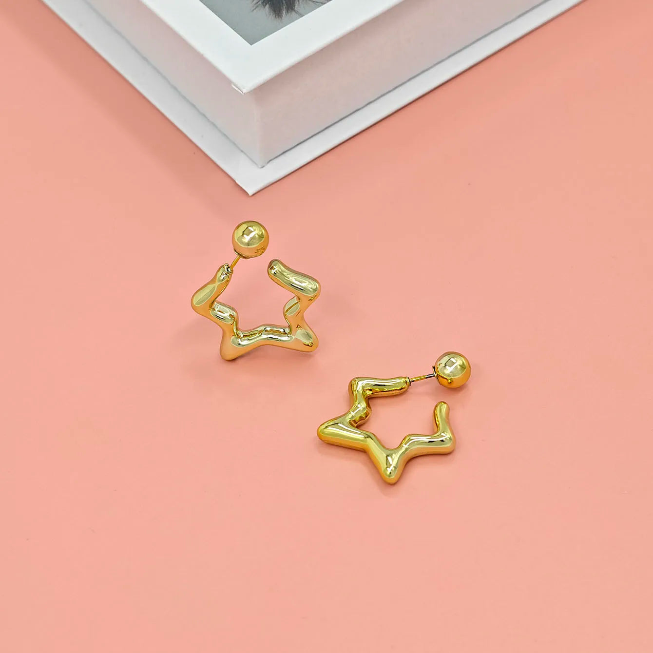 Fashion C-Shaped Earrings for Women – Unique High-End Trendy Jewelry