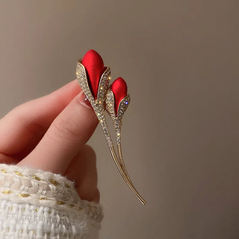 Luxury Tulip Flower Brooch Pin with White Stone – Elegant Rose Floral Jewelry for Women (2023 Design)