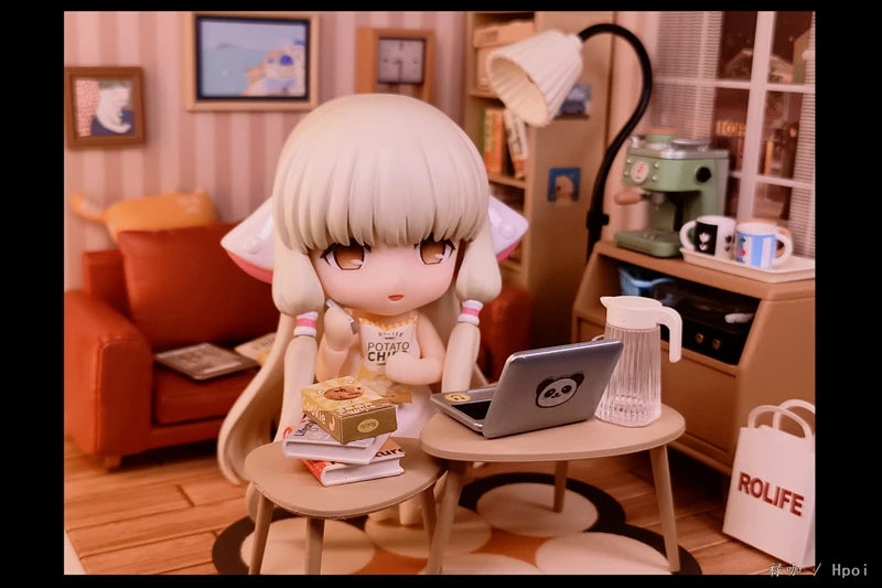 10cm Chobits Chii Anime Figure #2053 – Kawaii Girl Action Figurine Collectible Doll Toy Gift
