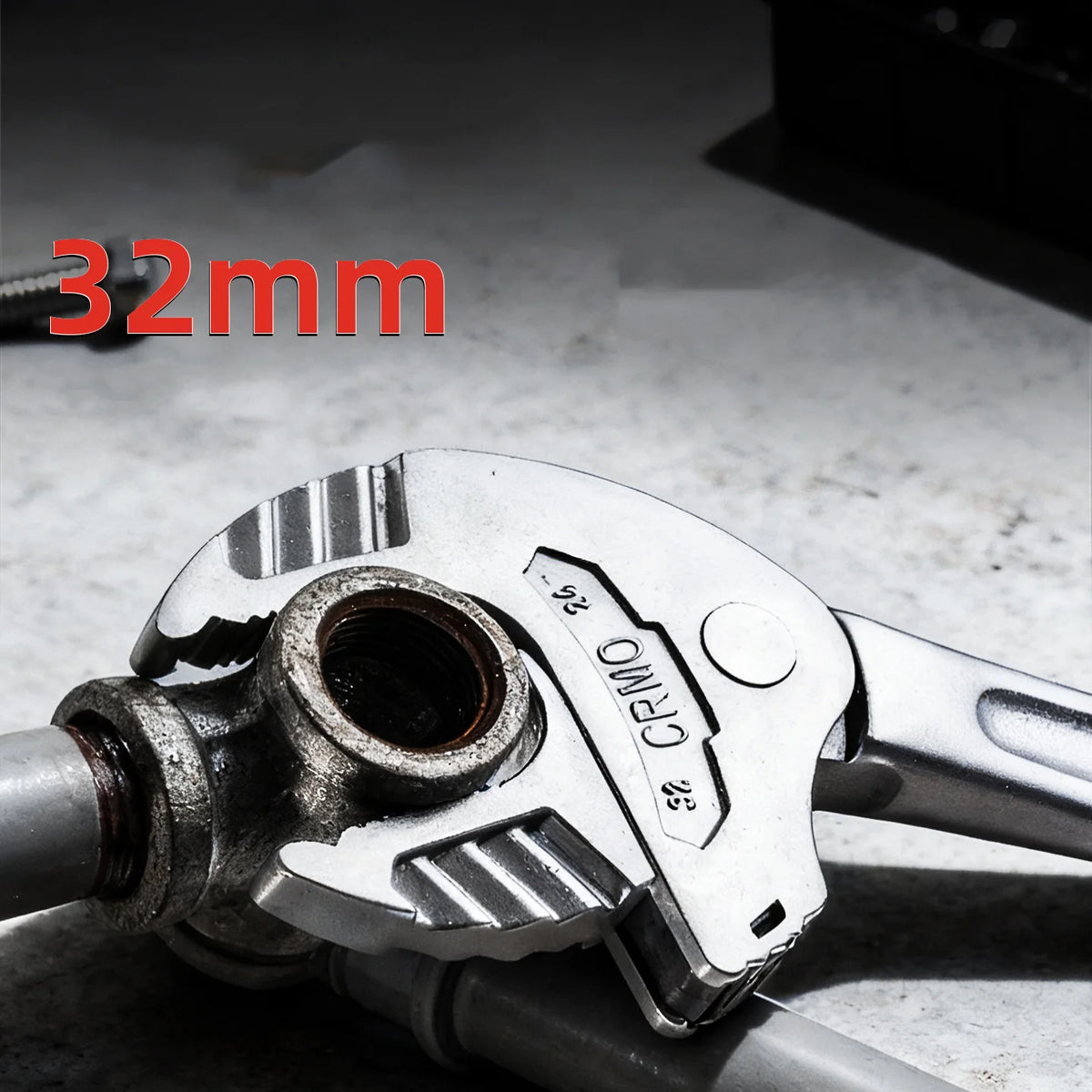 Crab Claw Wrench - Heavy-Duty Adjustable Self-Locking Ratchet Tool for Auto, Motorcycle & Pipe Repair