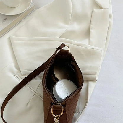 Mini Women's Shoulder Bag - Fashion Felt Underarm Saddle Handbag