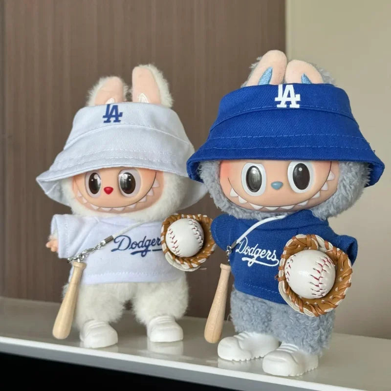 Labubu 15-17cm Doll Sports Outfit – LA Baseball & Trendy Tennis/Badminton Clothing, T-Shirt & Cargo Pants Set