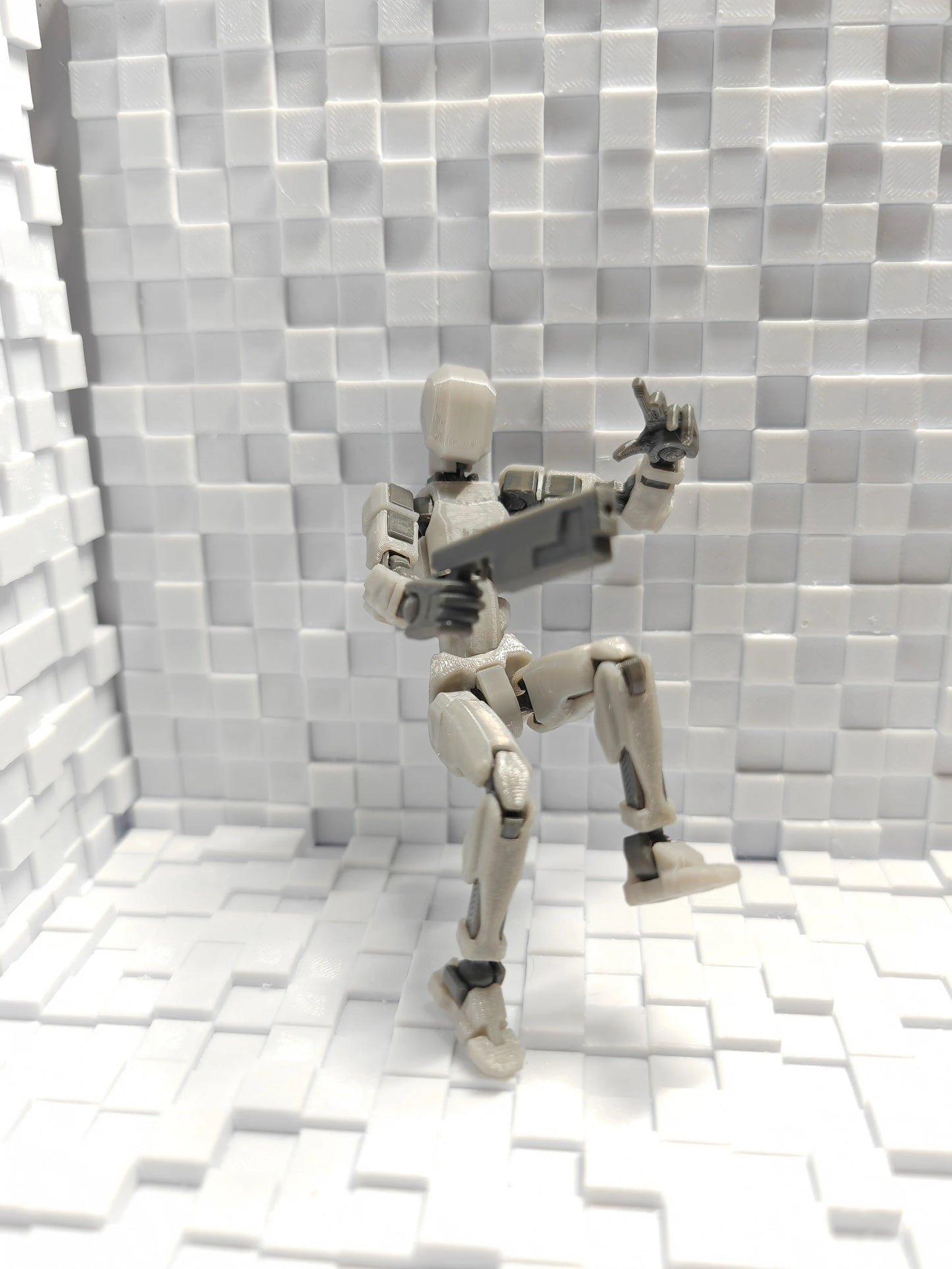 Titan 13 Action Figures – 3D Printed Multi-Jointed Movable Lucky 13 & Nova 13 Collectibles