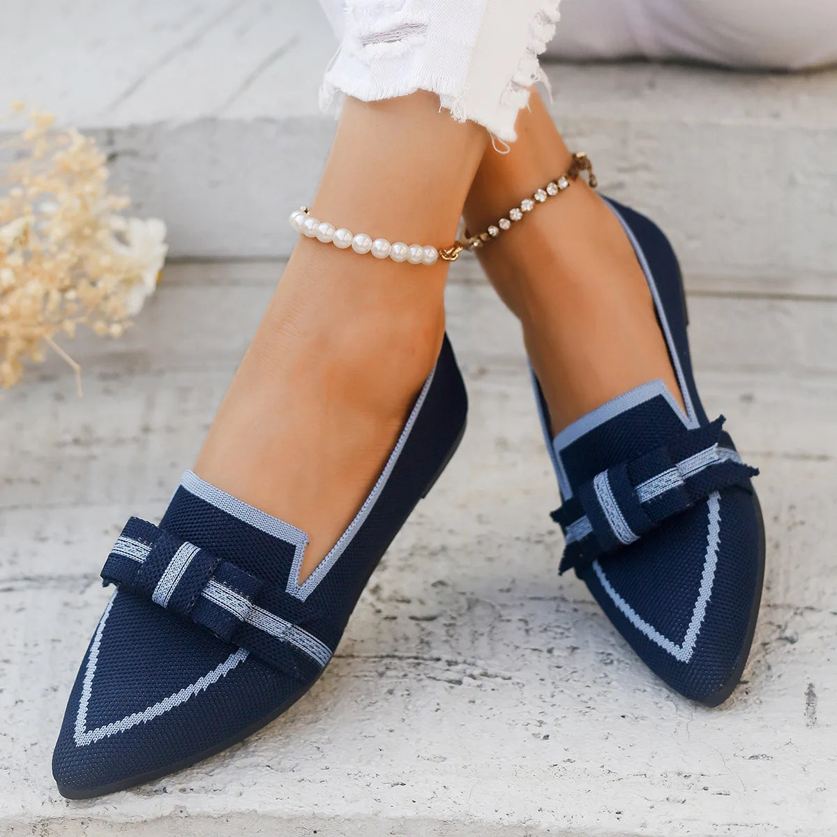 2024 Women’s Knitted Flats – Breathable Slip-On Pointed Toe Loafers, Comfortable Casual Walking Shoes in Solid Colors