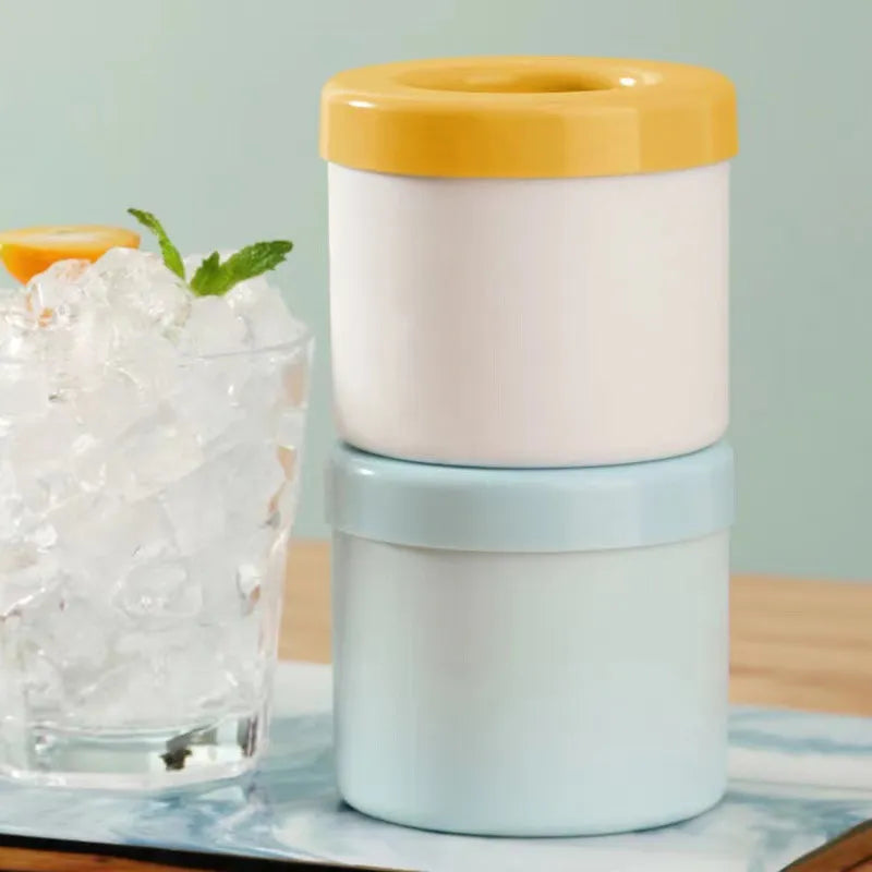 Quick-Freeze Silicone Ice Bucket Mold - Creative Design Ice Cube Tray, Food Grade Ice Maker for Whiskey, Beer, and Beverages
