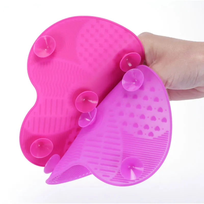 Silicone Makeup Brush Cleaner Pad - Cosmetic Washing Mat for Foundation Brushes - Efficient Cleaning and Scrubbing Tool