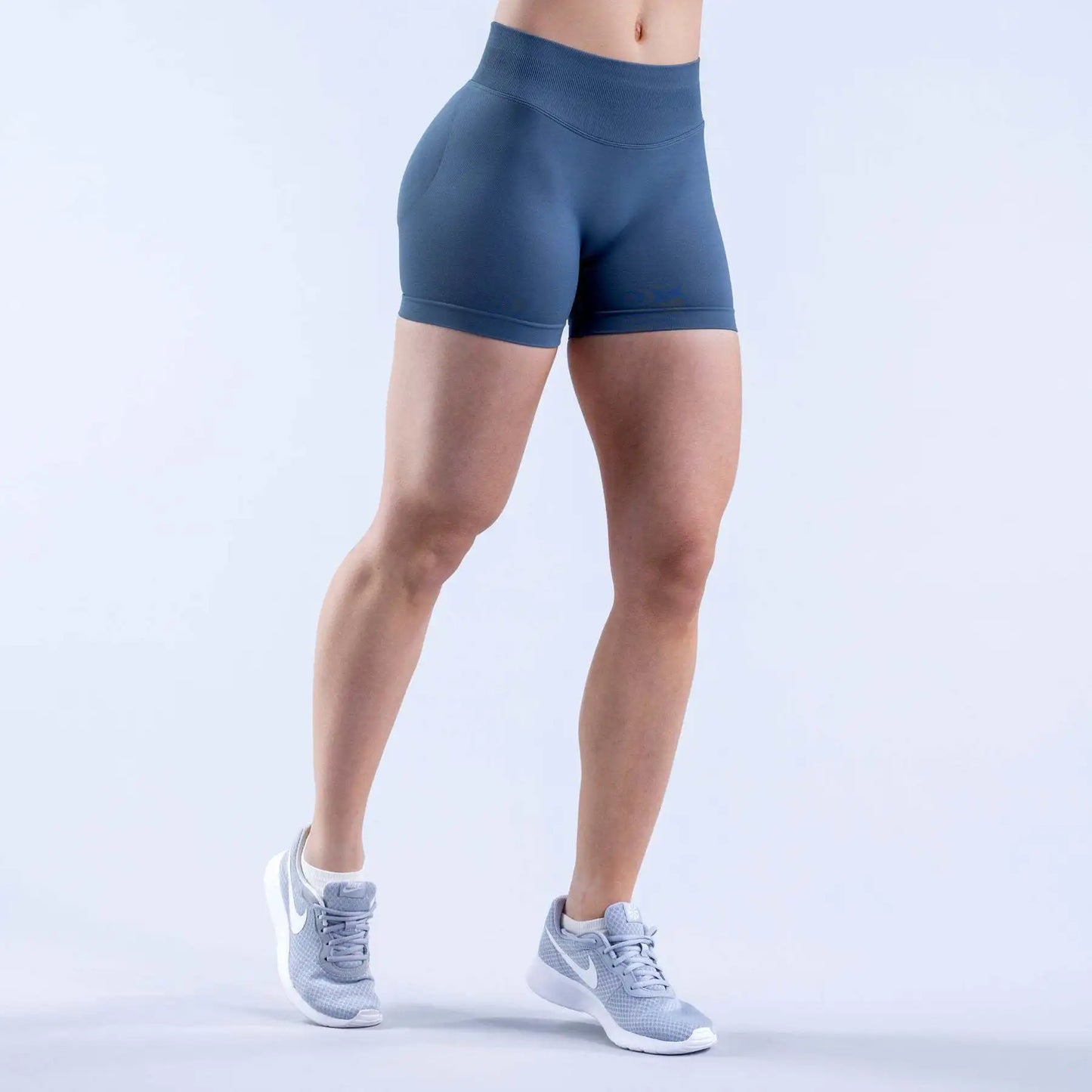 Women’s Impact Seamless Yoga Shorts — Scrunch Bum Low Waist Butt-Lifting Gym & Running Workout Leggings
