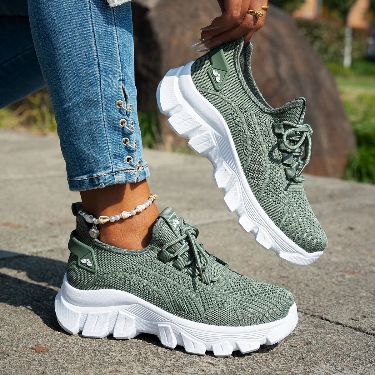 Women’s Mesh Breathable Sneakers – Lightweight Comfortable Summer 2025 Casual Shoes