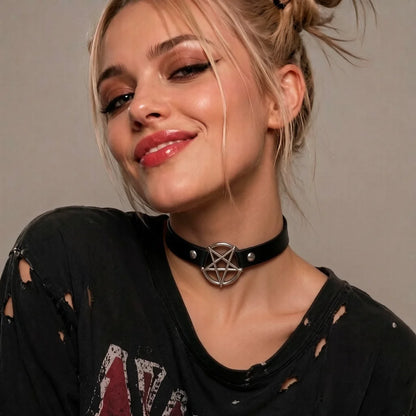 Gothic Punk Leather Choker Necklace – Adjustable O-Ring Collar for Halloween, Cosplay & Alternative Fashion