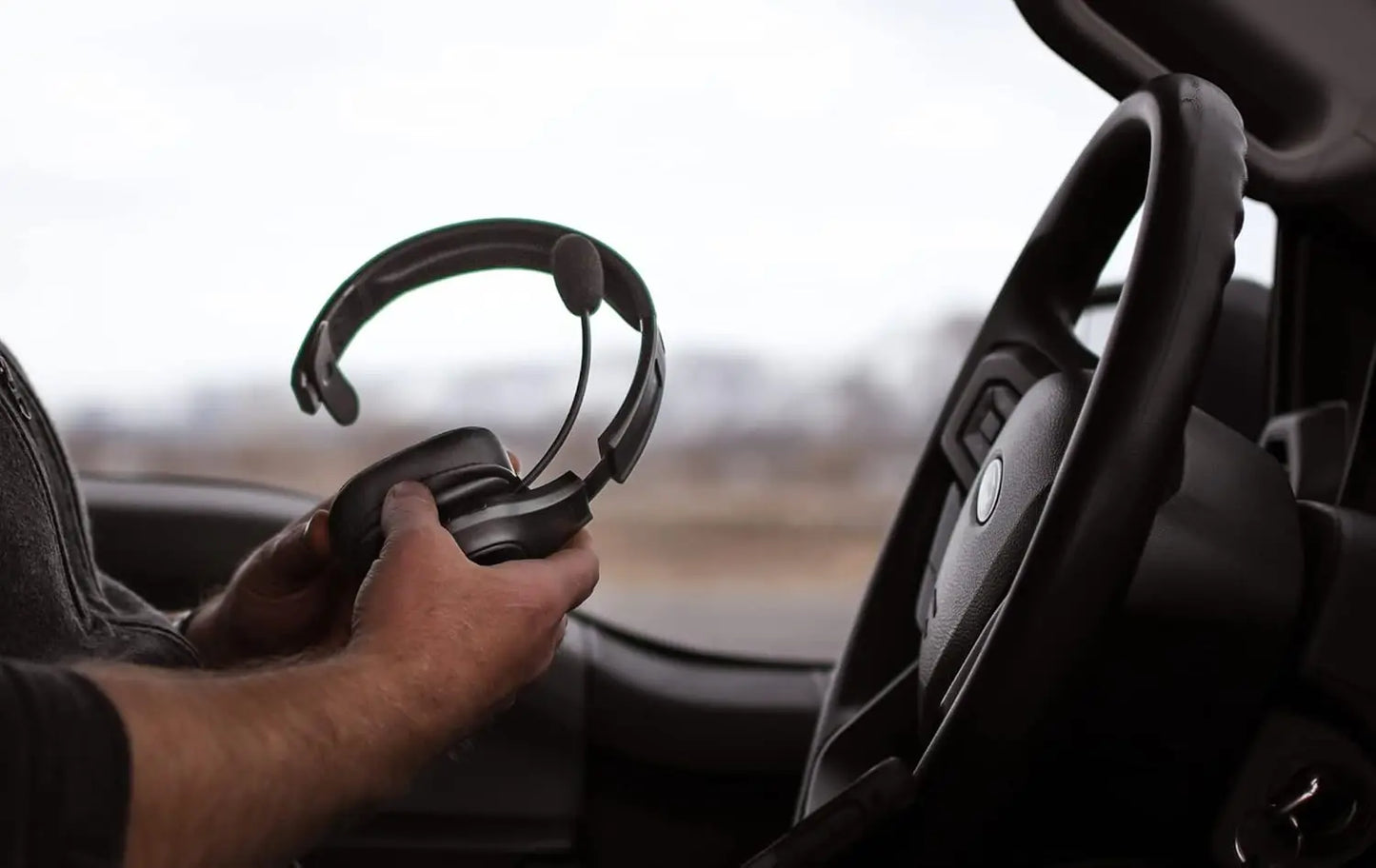 Premium Trucker Bluetooth Headset – Wireless Noise-Canceling Mono Headset with Mic, 30-Hour Talk Time