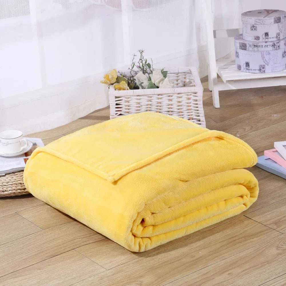 230GSM Coral Fleece Blanket – Soft Warm Flannel Bedspread & Sofa Cover in Blue & Pink
