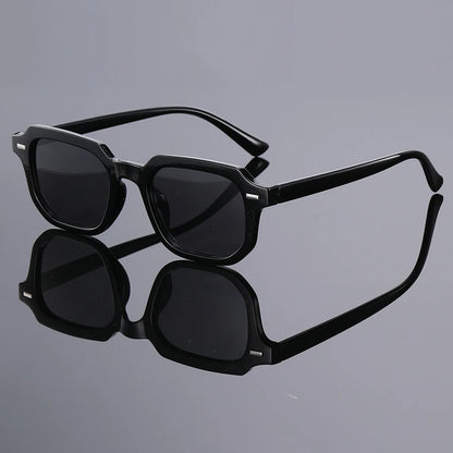 Men's Retro Square Frame Glasses - Trendy Y2K Rivet Street Style Fashion Eyewear
