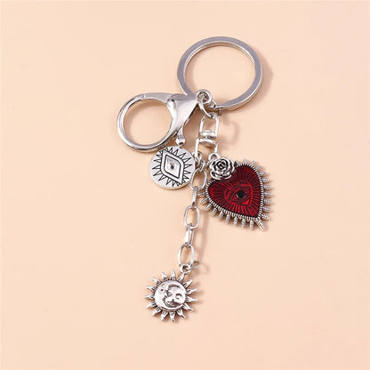 Retro Gothic Punk Heart Cross Keychain – Metal Flower Key Ring Pendant for Car Keys, Handbag Decor & Jewelry Gift