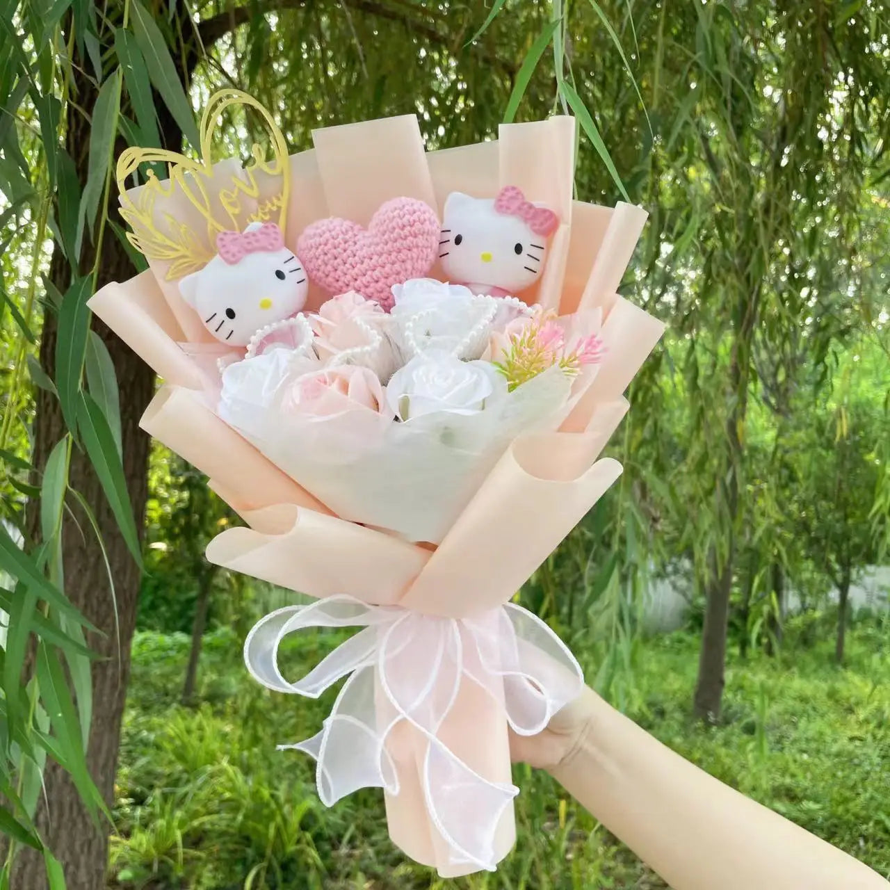Kawaii Hello Kitty Cat Dolls with Artificial Flowers – Creative Sanrio Bouquet for Christmas, Valentine’s & Birthday Graduation Gifts