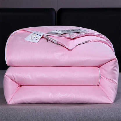 Natural Mulberry Silk Duvet – Luxury Queen & King Size Comforter, All-Season Bedding for Summer & Winter