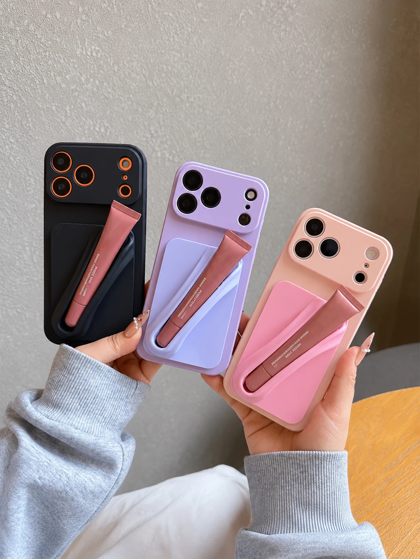 Silicone Lipstick Phone Holder - Portable Lip Gloss Organizer Attachment for Smartphones, Cute Birthday Gift for Women