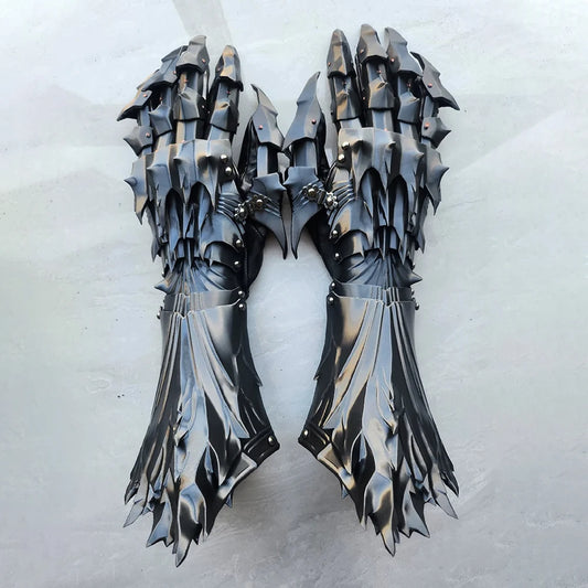3D Printed Dragon Cosplay Gloves - Customizable Silk PLA Prop Gloves for Boys