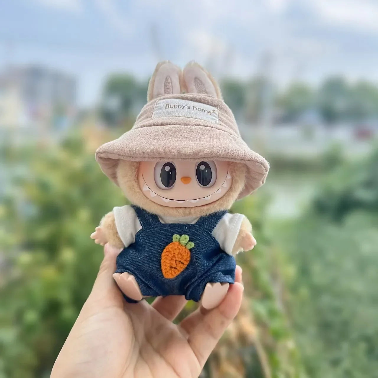 17cm Mini Plush Doll Clothes — Kpop EXO Labubu I & II Idol Doll Outfit Set, Overalls for Sitting & Party, Doll Accessories Gift