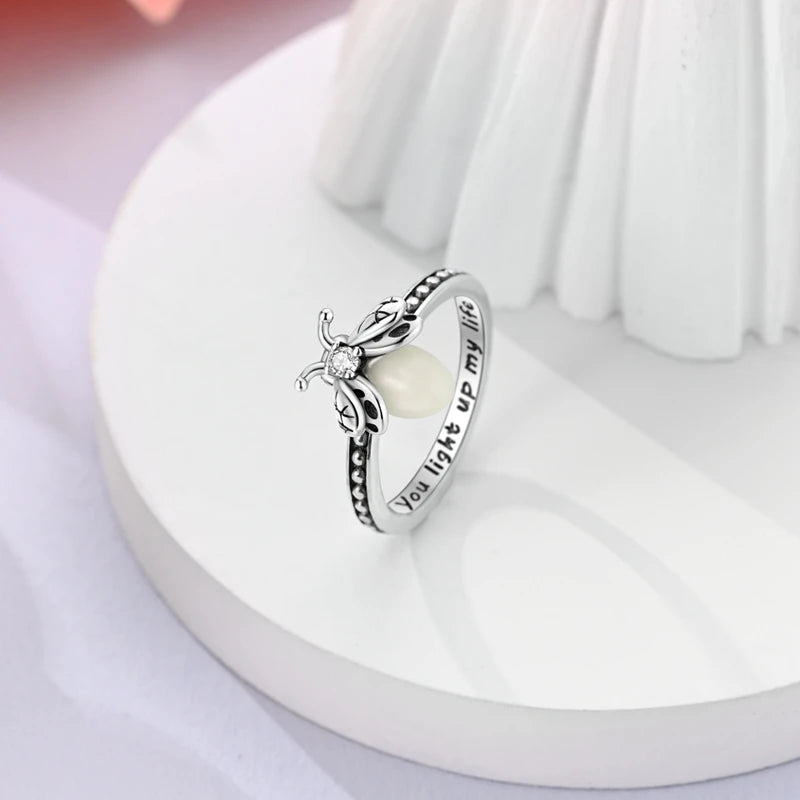 Glow-in-the-Dark Firefly Rings for Boys & Girls - DIY Animal Jewelry Accessories, Summer Gift for Women