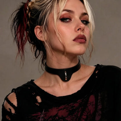 Gothic Punk Leather Choker Necklace – Adjustable O-Ring Collar for Halloween, Cosplay & Alternative Fashion