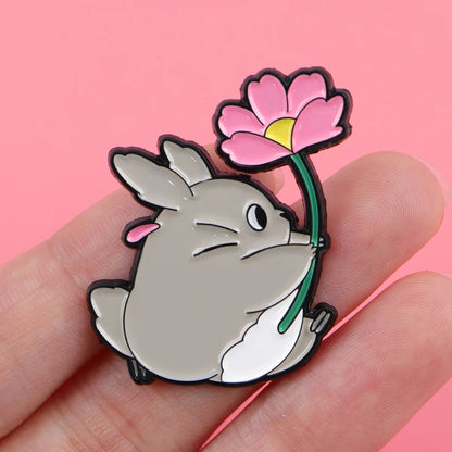 Grey Cat Enamel Pins 1-5PCS Set - Classic Anime Brooches for Backpacks, Bags & Fan Gifts