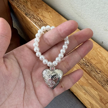 Labubu 4.0 Monsters Pin — Pearl Love Necklace Pendant for Mini Labubu Doll Accessories