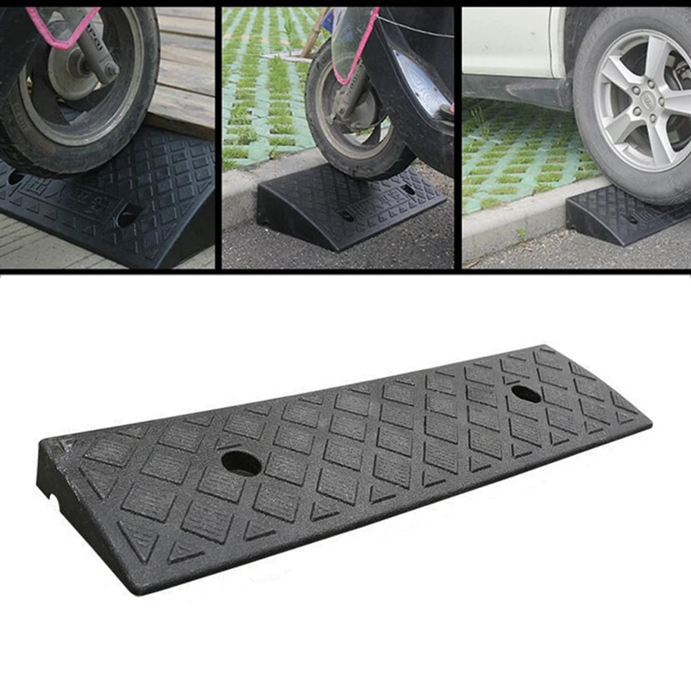 Plastic Non-Slip Curb Ramp – 30mm Threshold Ramp for Cars, Bicycles & Wheelchairs, Smooth Uphill Transition Access Ramp