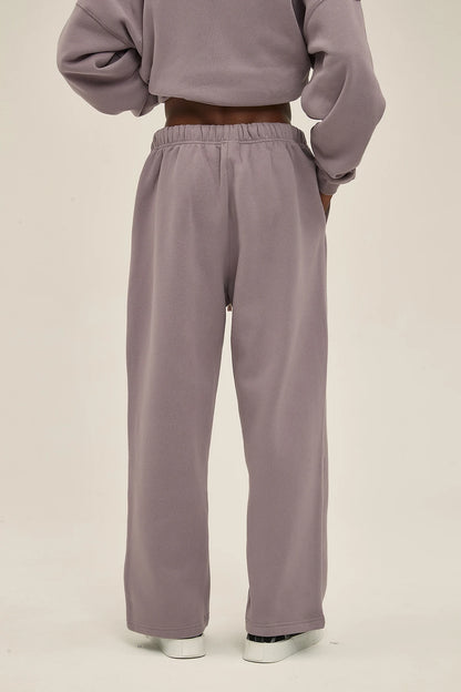 Straight-Lined Solid Color Cashmere Sweatpants – Soft Cozy Lounge Pants