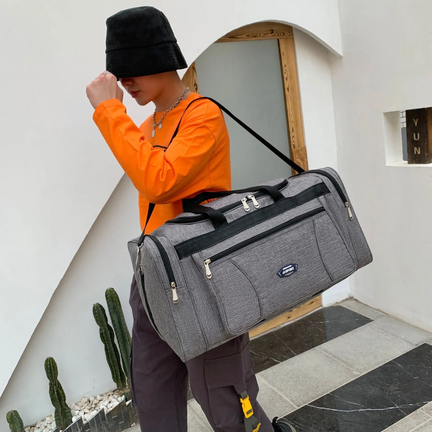 Oxford Waterproof Men’s Travel Duffle Bag – Large Capacity Hand Luggage for Business, Weekend, and Fitness Trips