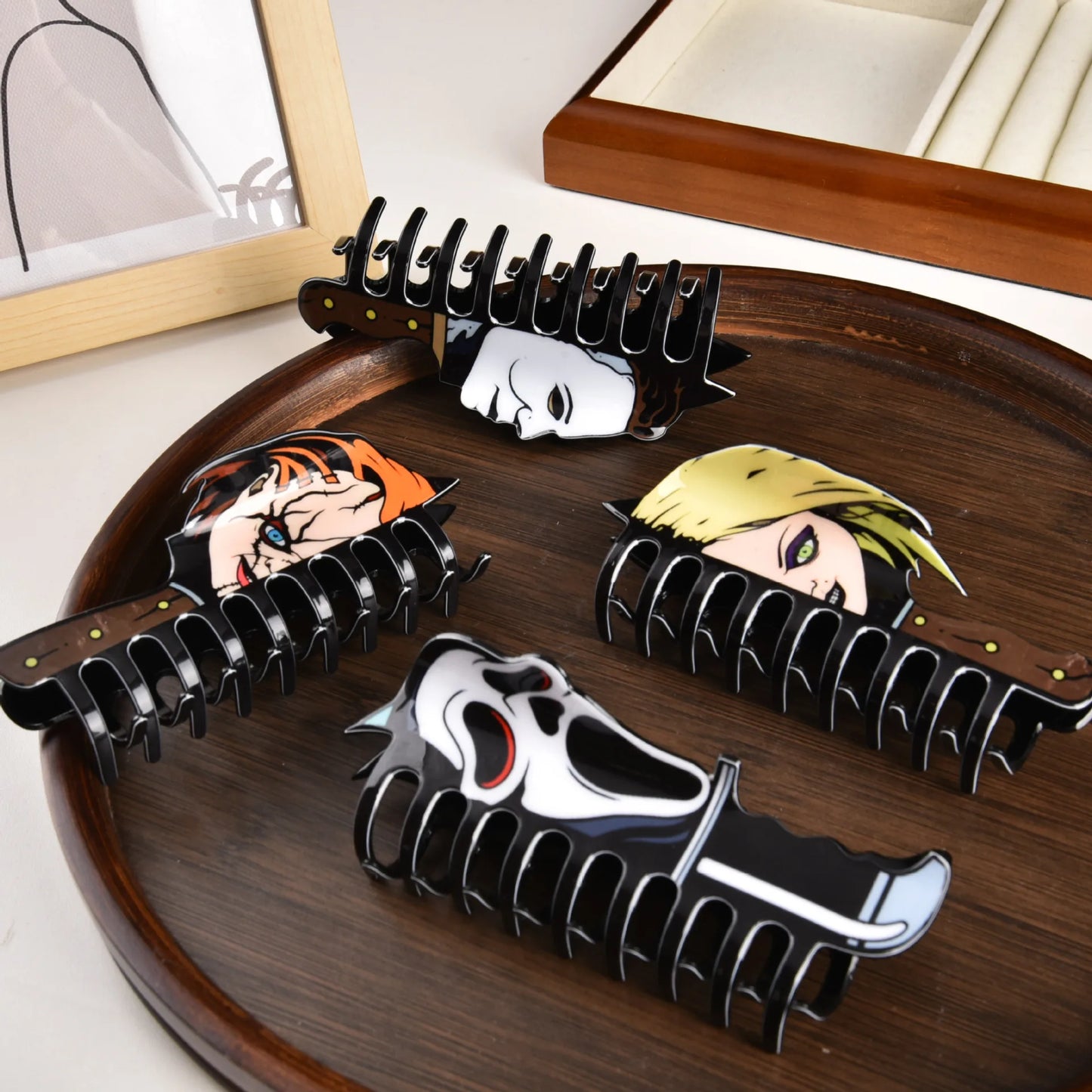 New Horror Series Hair Clips — Acrylic Claw Clips with Clown, Crab, and Shark Designs, Halloween Hair Accessories for Women