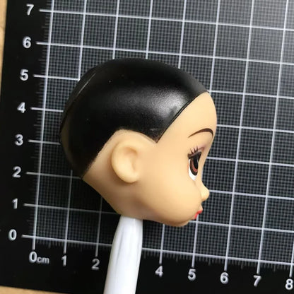 DISNEY Doll Heads – Bald Red Hair King, Queen & Alice with Makeup for DIY Dressing & Accessories