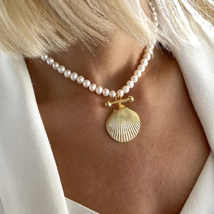 Luxury Pearl Necklace for Women - Adjustable Square Chunky Resin Statement Jewelry