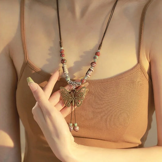 Vintage Butterfly Ceramic Necklace - Handmade Ethnic China-Chic Collar Chain Jewelry for Women’s Vacation Style