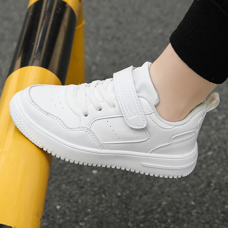Children’s Black Leather Sneakers – Non-Slip Casual Flat Walking Shoes for Boys & Girls, Lightweight Student Sports Footwear