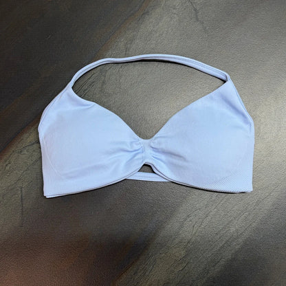 Impact Strappy Halter Sports Bra – Light Support Seamless Gym & Yoga Crop Top with Padding