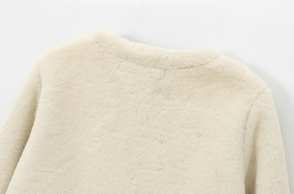 TRAF Women’s Thick Warm Faux Fur Jacket – Long Sleeve Coat with Front Toggle, Chic Fashion Outerwear
