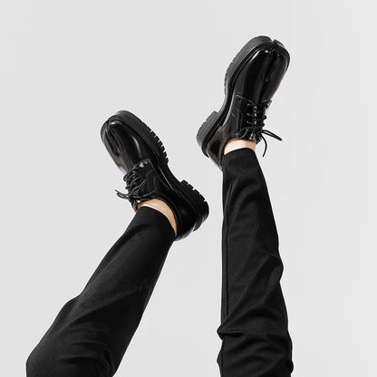 Women’s Split Toe Flats — Slip-On Casual Tabi Mary Janes, Pig Hoof Style Loafers, Fashionable Shoes