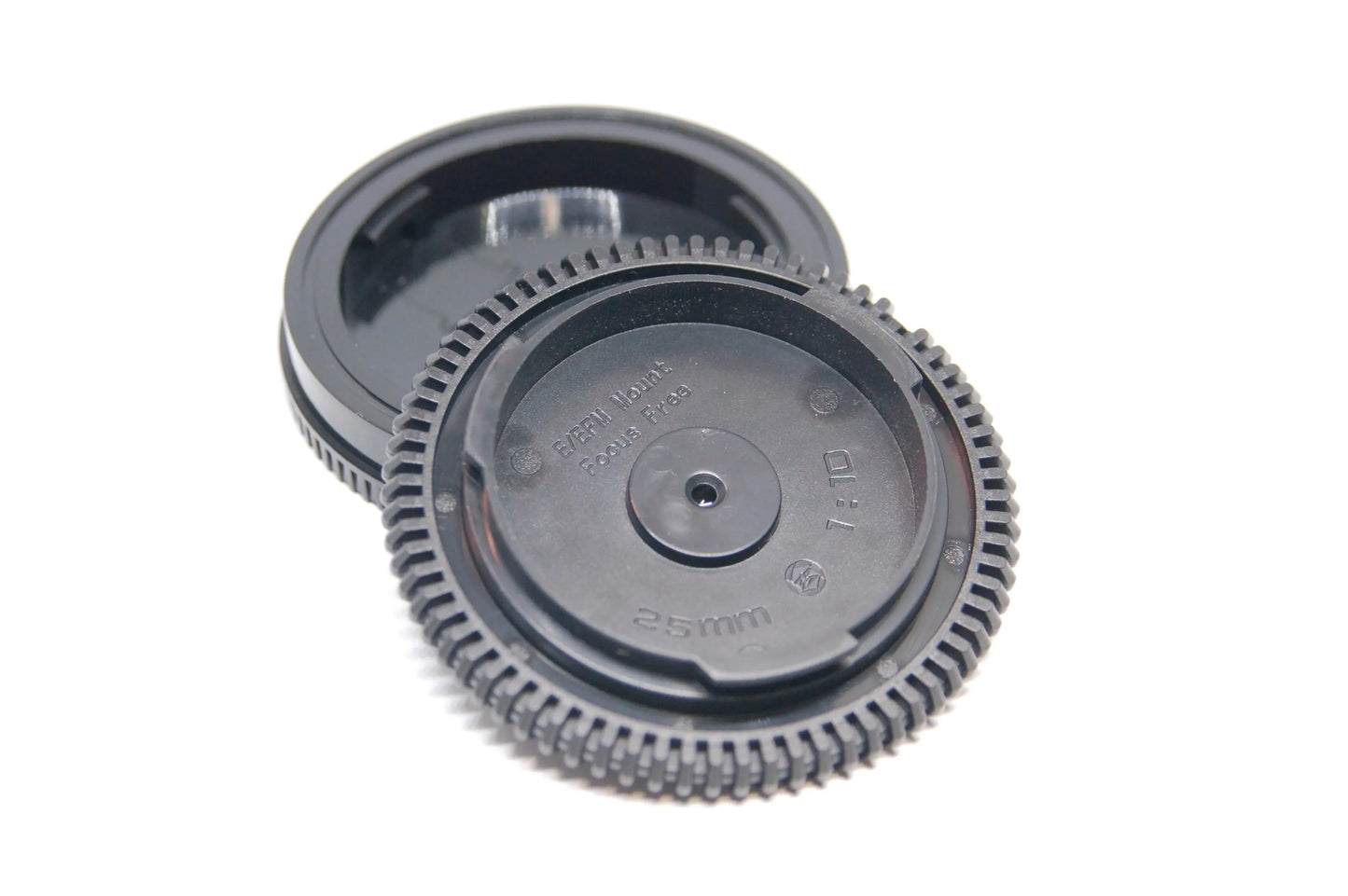 EF-M RF LM L39 M4/3 FX E-Mount Pan-Focus 30mm f/10 Free Focus Lens — Playful Street & Vintage Film Style for Mirrorless Cameras