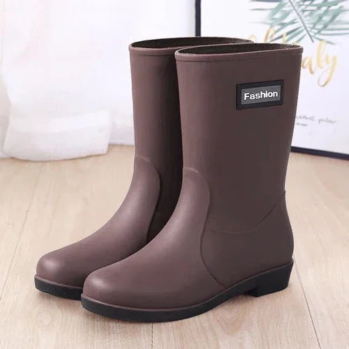 Women’s Four-Season Waterproof Rain Boots – Mid-Tube Non-Slip Rubber Shoes with Cotton Lining for Outdoor Fashion