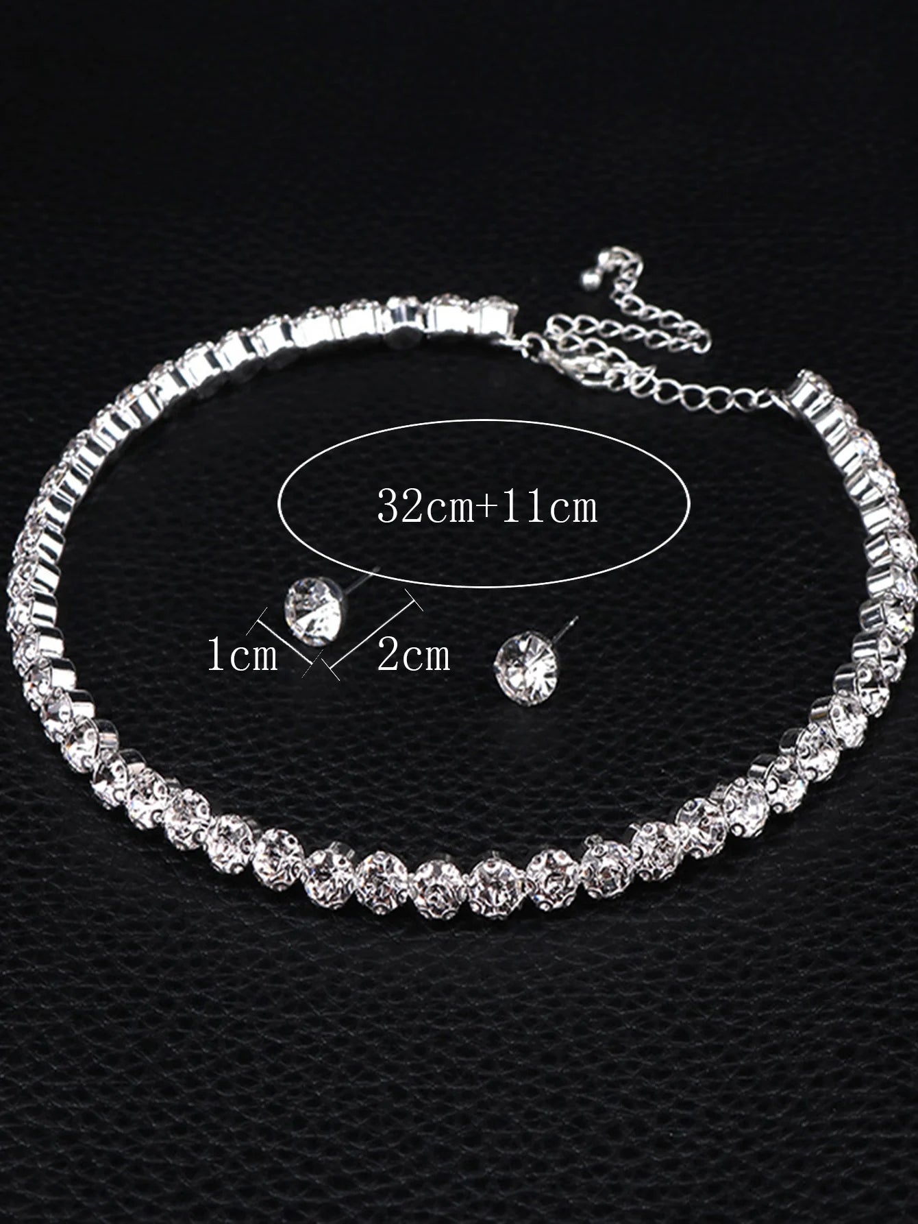 Women's Minimalist Jewelry Set - 4-Piece Necklace, Earrings & Bracelet Party Accessory Collection
