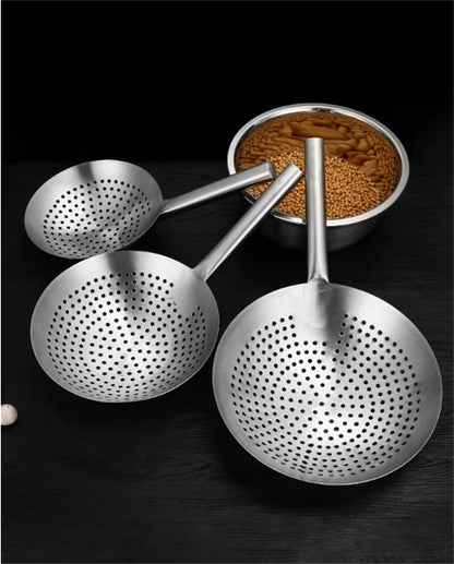 Thickened 304 Stainless Steel Colander with Long Handle – Large Kitchen Sieve for Oil, Flour, Noodles & Dumplings