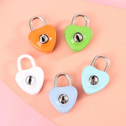 Vintage Heart-Shaped Metal Mini Padlock – Key Lock for Bags, Suitcases, and Luggage Boxes with Key