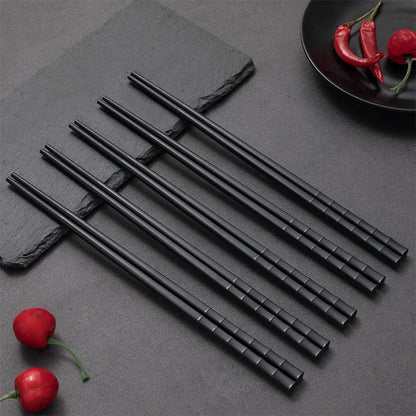 Reusable Black Alloy Chinese Chopsticks – Food Grade, Safe Bamboo, High-Temperature Sterilizable Sushi Sticks