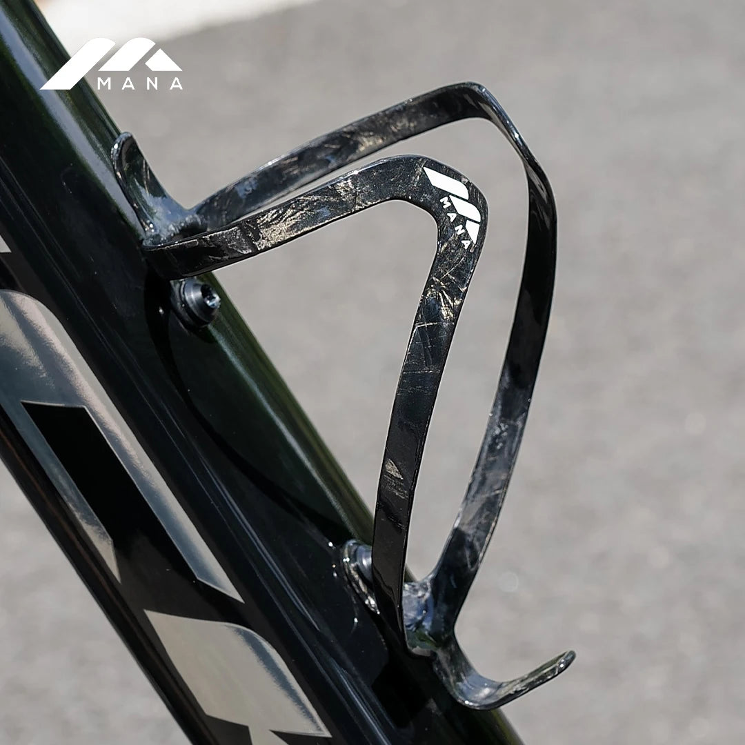 MANA 12g Marble-Pattern Carbon Fiber Bicycle Bottle Cage — Ultra-Light Full Carbon with Aluminum Alloy Screws for Road/MTB/Gravel